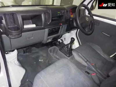 Nissan CLIPPER TRUCK  с аукциона в Японии
