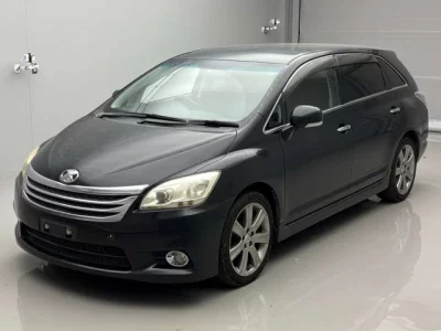 Toyota MARK X ZIO  с аукциона в Японии