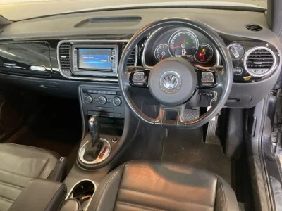Volkswagen THE BEETLE
