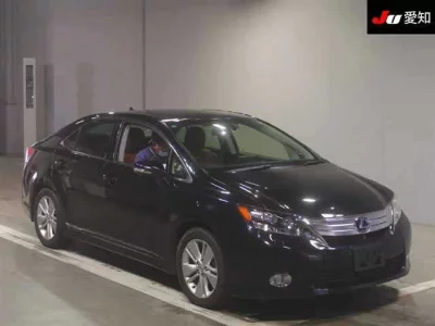 Lexus HS