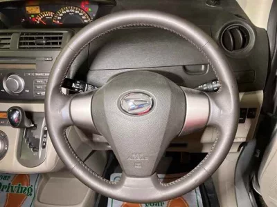 Daihatsu Boon  с аукциона в Японии