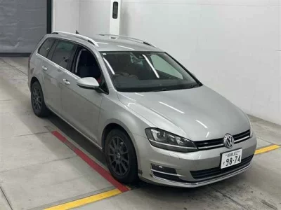 Volkswagen GOLF VARIANT
