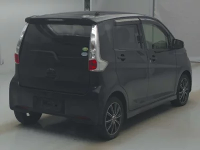 Mitsubishi EK CUSTOM