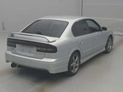 Subaru LEGACY B4