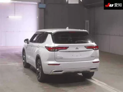 Mitsubishi OUTLANDER PHEV