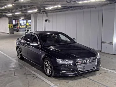 Audi S4