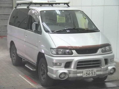 Mitsubishi DELICA