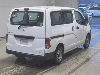 Mitsubishi DELICA