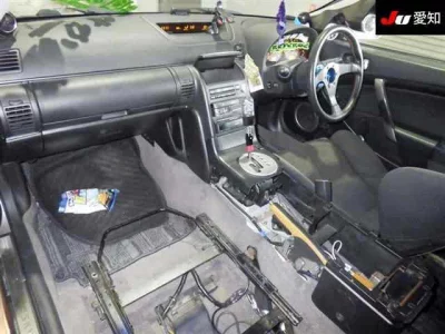 Nissan SKYLINE  с аукциона в Японии