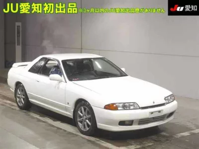 Nissan SKYLINE  с аукциона в Японии