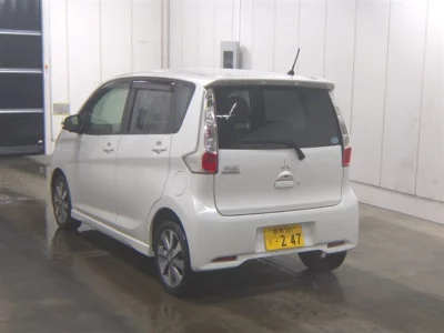 Mitsubishi EK CUSTOM