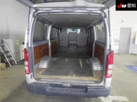 Toyota HIACE VAN лот № 20005 оценка R  с аукциона в Японии 3