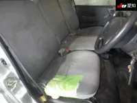 Toyota HIACE VAN лот № 20005 оценка R  с аукциона в Японии 5