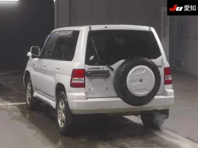 Mitsubishi PAJERO IO