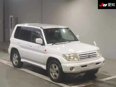 Mitsubishi PAJERO IO