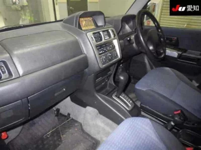 Mitsubishi PAJERO IO
