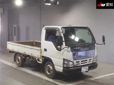 Isuzu ELF  с аукциона в Японии