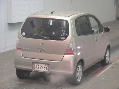 Nissan MOCO  с аукциона в Японии