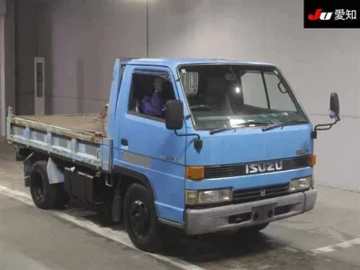 Isuzu ELF TRUCK