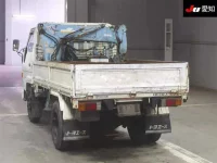 Toyota TOYOACE лот № 7089 оценка 3  с аукциона в Японии 1