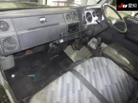 Toyota TOYOACE лот № 7089 оценка 3  с аукциона в Японии 2