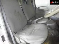 Toyota DYNA лот № 7093 оценка 3.5  с аукциона в Японии 5