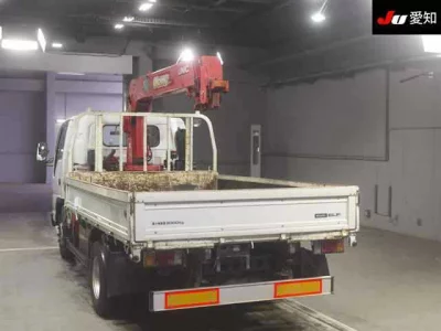Isuzu ELF  с аукциона в Японии