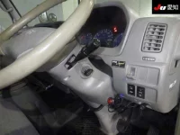 Toyota DYNA лот № 8011 оценка R  с аукциона в Японии 4