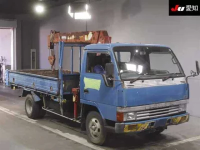 Mitsubishi CANTER  с аукциона в Японии