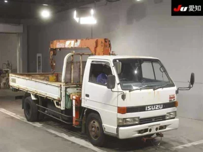 Isuzu ELF  с аукциона в Японии
