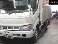 Toyota DYNA лот № 8039 оценка 3  с аукциона в Японии 6