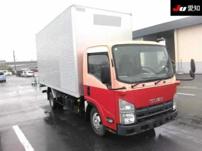 Isuzu ELF