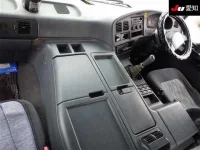 Mitsubishi SUPER GREAT лот № 8647 оценка 3.5  с аукциона в Японии 2