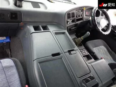 Mitsubishi SUPER GREAT  с аукциона в Японии