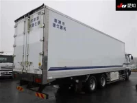 Mitsubishi SUPER GREAT лот № 8648 оценка 3  с аукциона в Японии 1