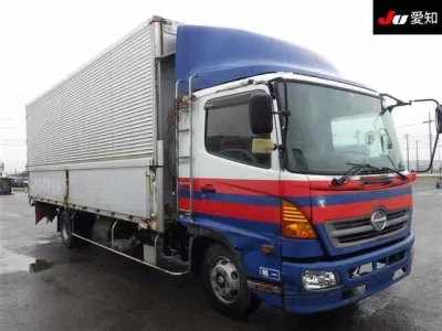 Hino TRUCK