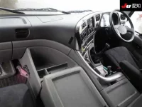 Nissan QUON лот № 8654 оценка 3.5  с аукциона в Японии 2