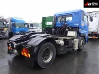 Nissan QUON лот № 8654 оценка 3.5  с аукциона в Японии 1