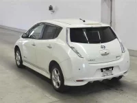 Nissan LEAF лот № 80043 оценка R  с аукциона в Японии 1