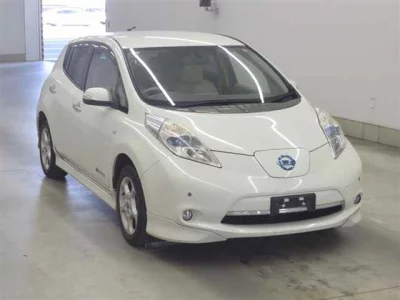 Nissan LEAF  с аукциона в Японии
