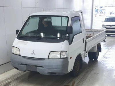 Mitsubishi DELICA TRUCK