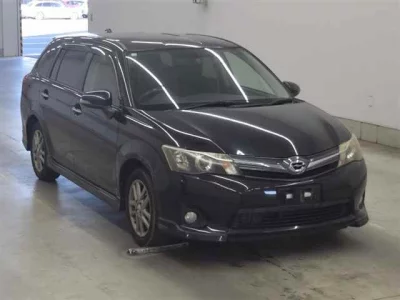 Toyota COROLLA FIELDER  с аукциона в Японии