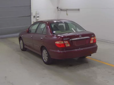 Nissan SYLPHY  с аукциона в Японии