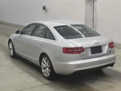 Audi A6  с аукциона в Японии