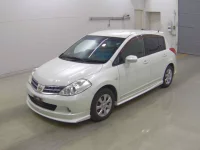 Nissan TIIDA лот № 8533 оценка R  с аукциона в Японии 2