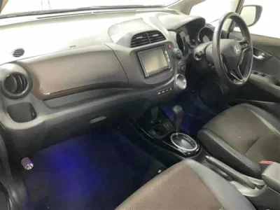 Honda FIT SHUTTLE  с аукциона в Японии