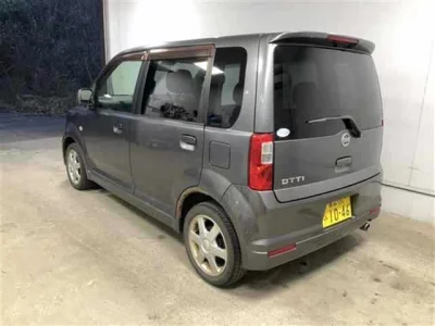 Nissan OTTI  с аукциона в Японии