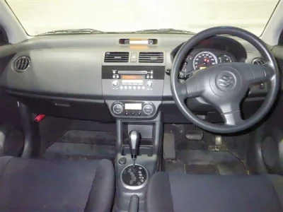 Suzuki SWIFT  с аукциона в Японии