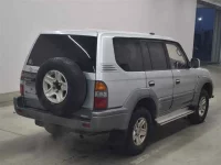 Toyota LAND CRUISER PRADO лот № 70038 оценка R  с аукциона в Японии 4