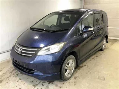 Honda FREED  с аукциона в Японии